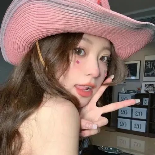 屏保里的女人是谁